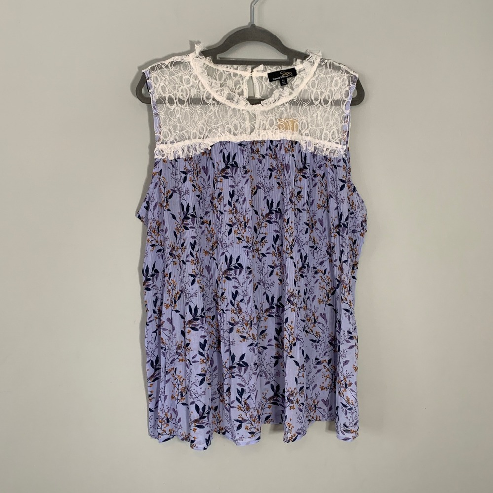 NEW Suzanne Betro Lavender Floral Lace Yoke Pleated Tunic‎ Top 4X
